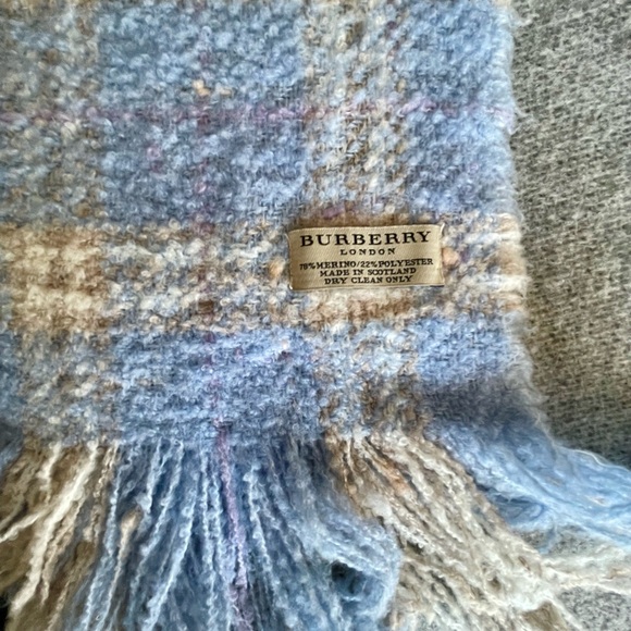 Burberry Blue Plaid Scarf - Picture 3 of 5